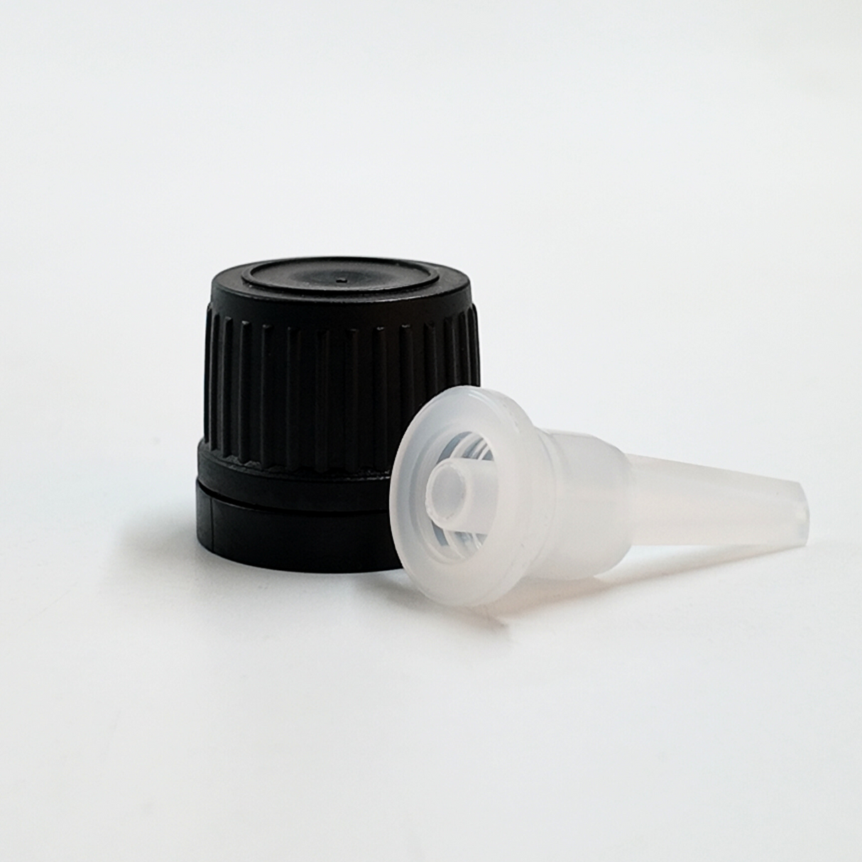 Dropper Cap with Tamper with 0.7 Medium Flow - Black