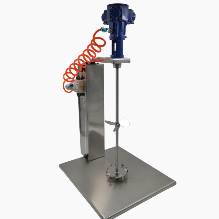 SPRALL pneumatic mixer with lift 50 front angle