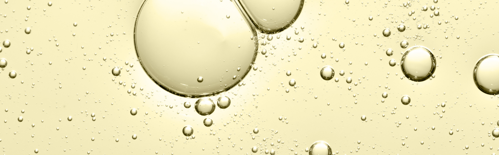 Retinol vs Bakuchiol: Is This Natural Ingredient Just as Powerful?