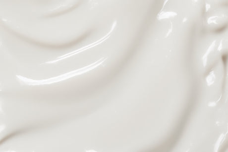 Understanding the Difference Between Cetyl Alcohol and Cetearyl Alcohol