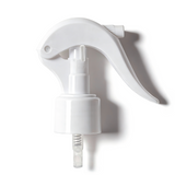 White 24 mm trigger spray closure for plastic bottles, ideal for cleaning products, disinfectants and liquid household packaging